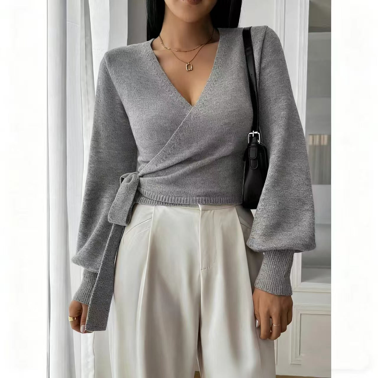 Клара | Елегантен Прегърнат Пуловер