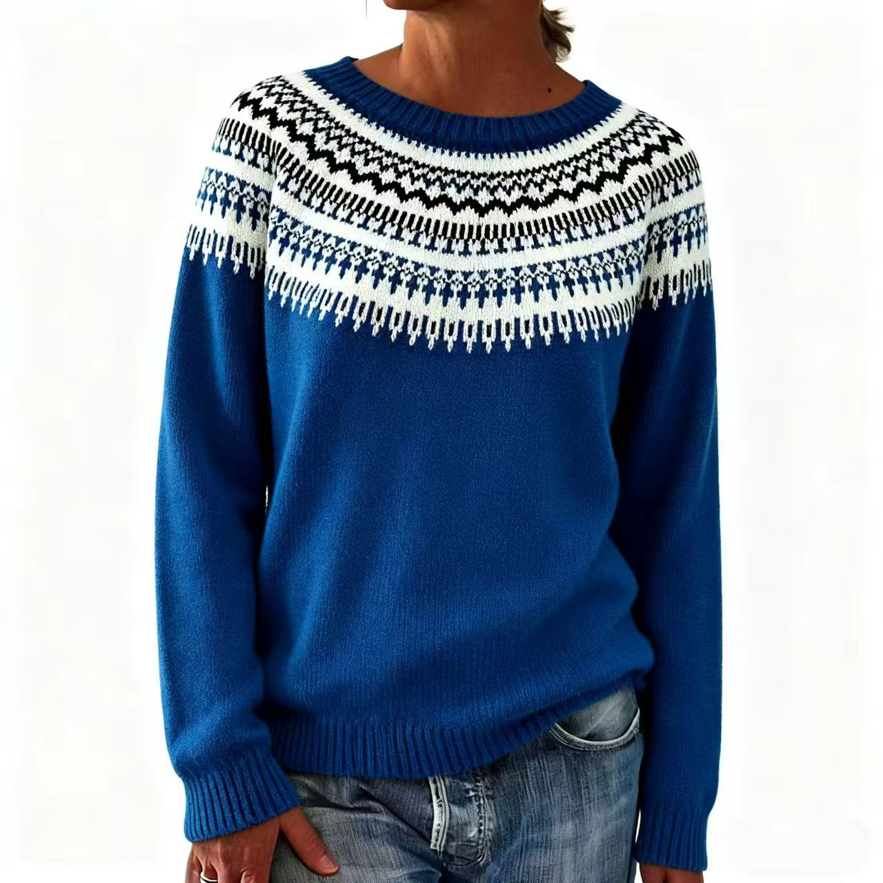 Неда | Нордик Пуловер с Зимен Мотив
