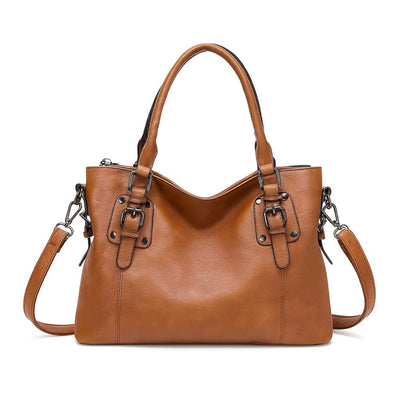 Cassie | Кожена чанта с детайл с катарама